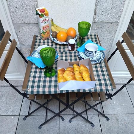 Santa Catarina Patio Apartment - With Washer Machine Porto Luaran gambar