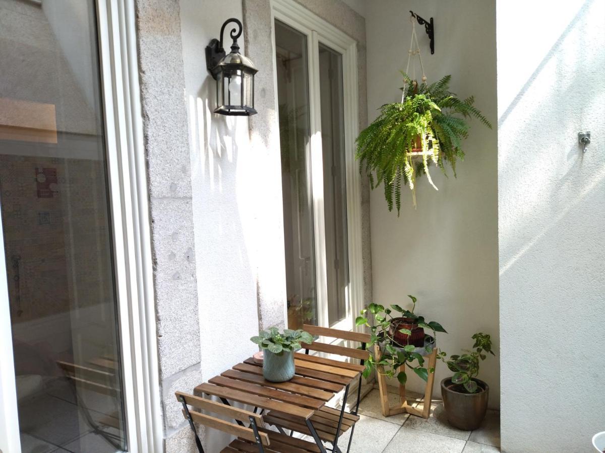 Santa Catarina Patio Apartment - With Washer Machine Porto Luaran gambar