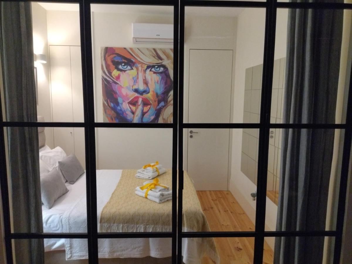 Santa Catarina Patio Apartment - With Washer Machine Porto Luaran gambar