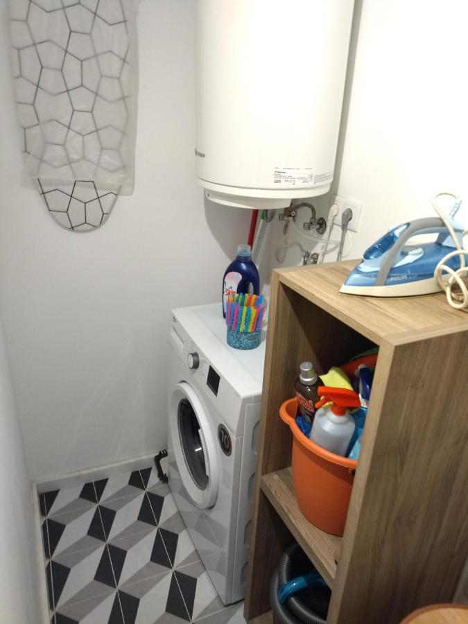 Santa Catarina Patio Apartment - With Washer Machine Porto Luaran gambar