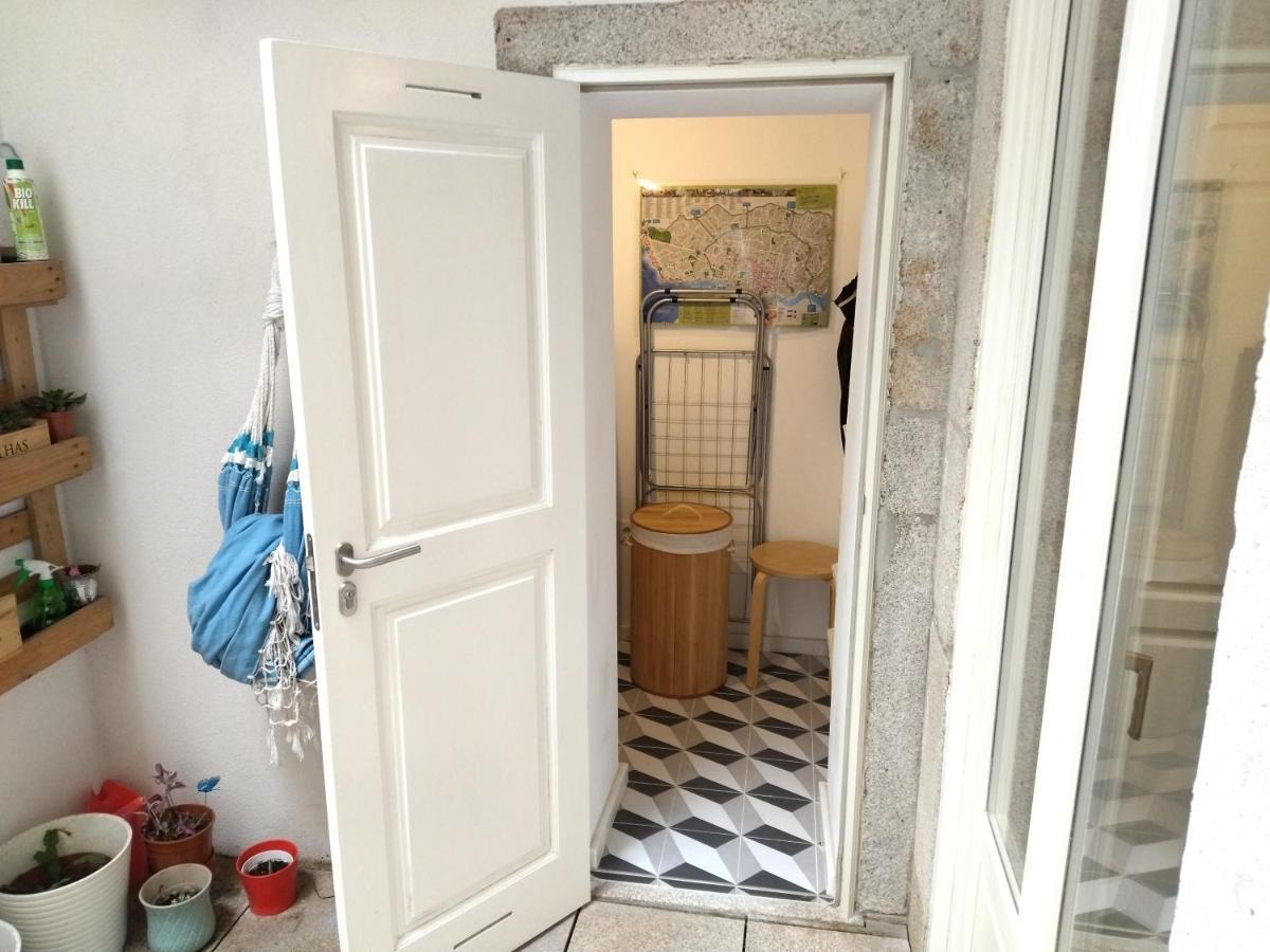 Santa Catarina Patio Apartment - With Washer Machine Porto Luaran gambar