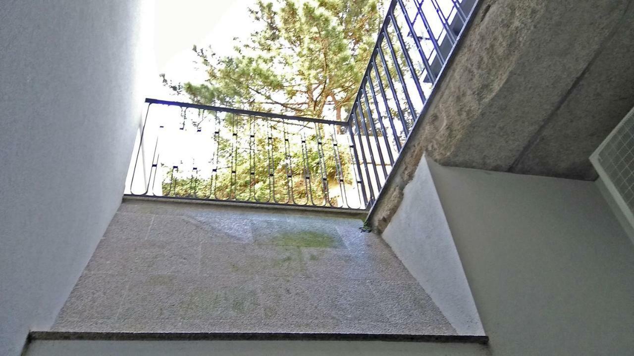 Santa Catarina Patio Apartment - With Washer Machine Porto Luaran gambar