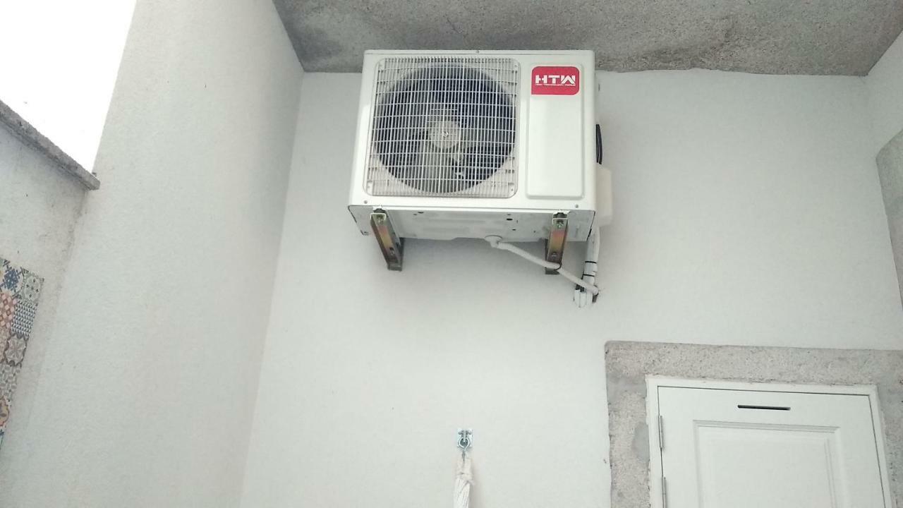 Santa Catarina Patio Apartment - With Washer Machine Porto Luaran gambar
